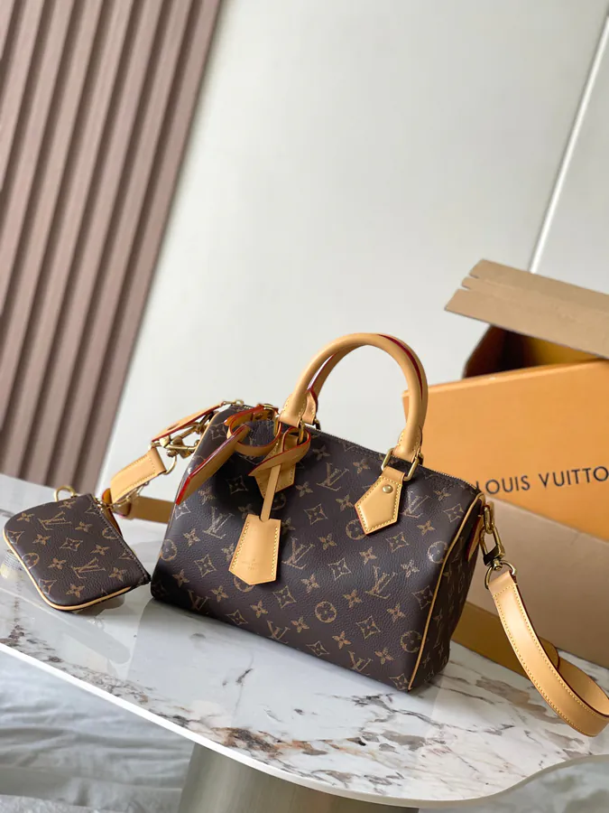 Pharrell Williams Bandouliere 25 Handbag