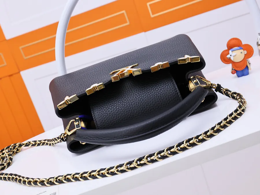 Capucines Flower Crown Bucket Bag with Detachable Chain