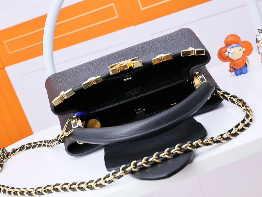 Capucines Flower Crown Bucket Bag with Detachable Chain