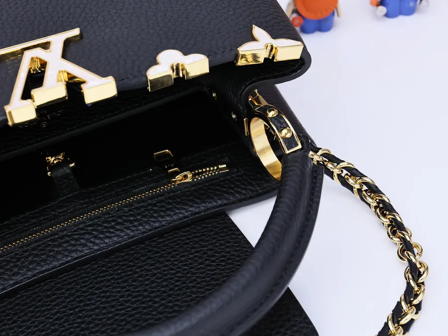 Capucines Flower Crown Bucket Bag with Detachable Chain
