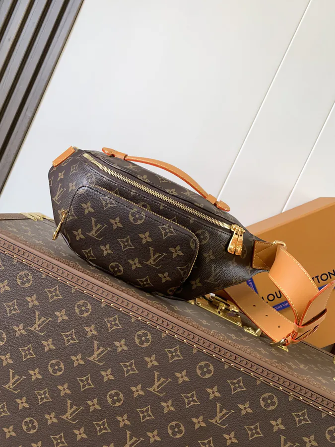 Rush Crossbody Bag in Monogram Canvas