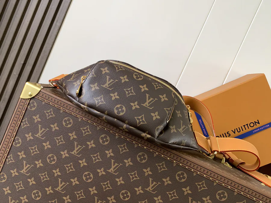 Rush Crossbody Bag in Monogram Canvas