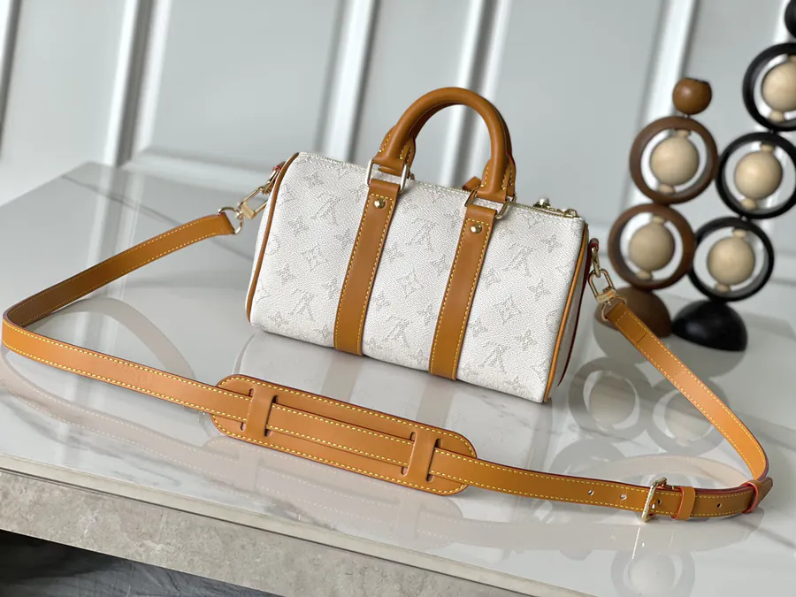 Pharrell Williams Keepall Bandoulière 25 Handbag in White and Blue