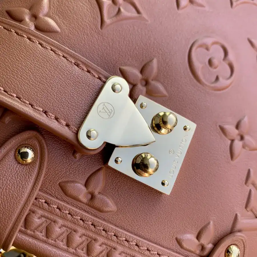 Nicolas Ghesquière Side Trunk Handbag in Full Leather Brown
