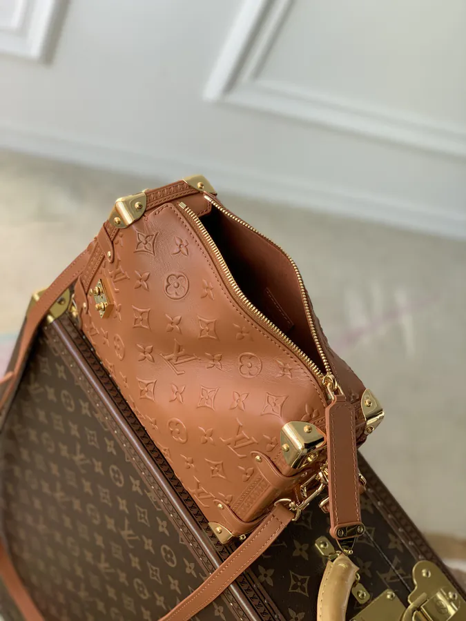 Nicolas Ghesquière Side Trunk Handbag in Full Leather Brown