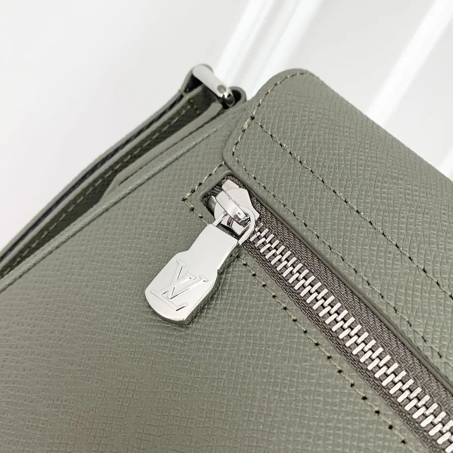District Small Briefcase in Green