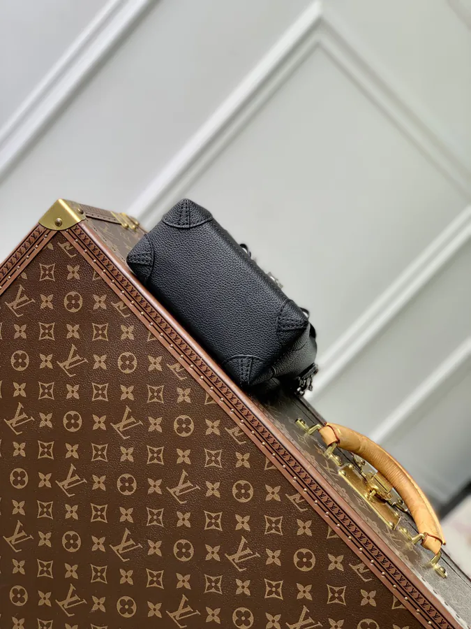 Pharrell Williams Steamer 15 Handbag in LV Colorado Grained Calfskin