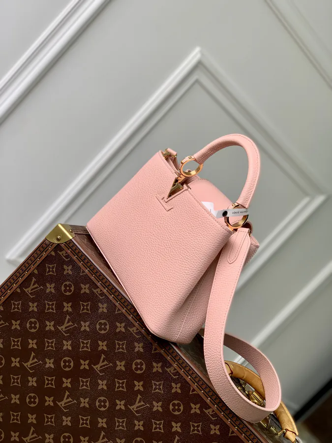 Capucines Small Handbag