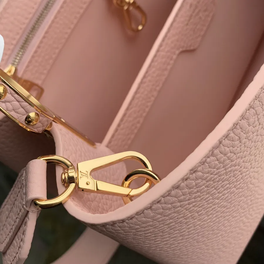 Capucines Small Handbag