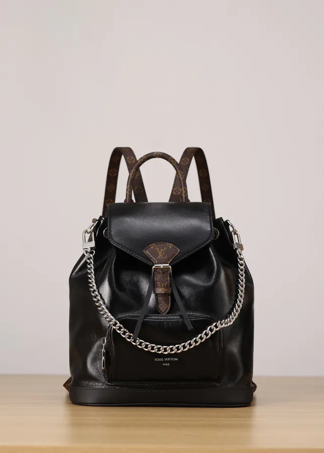 MONTSOURIS Small Backpack Channel Stock