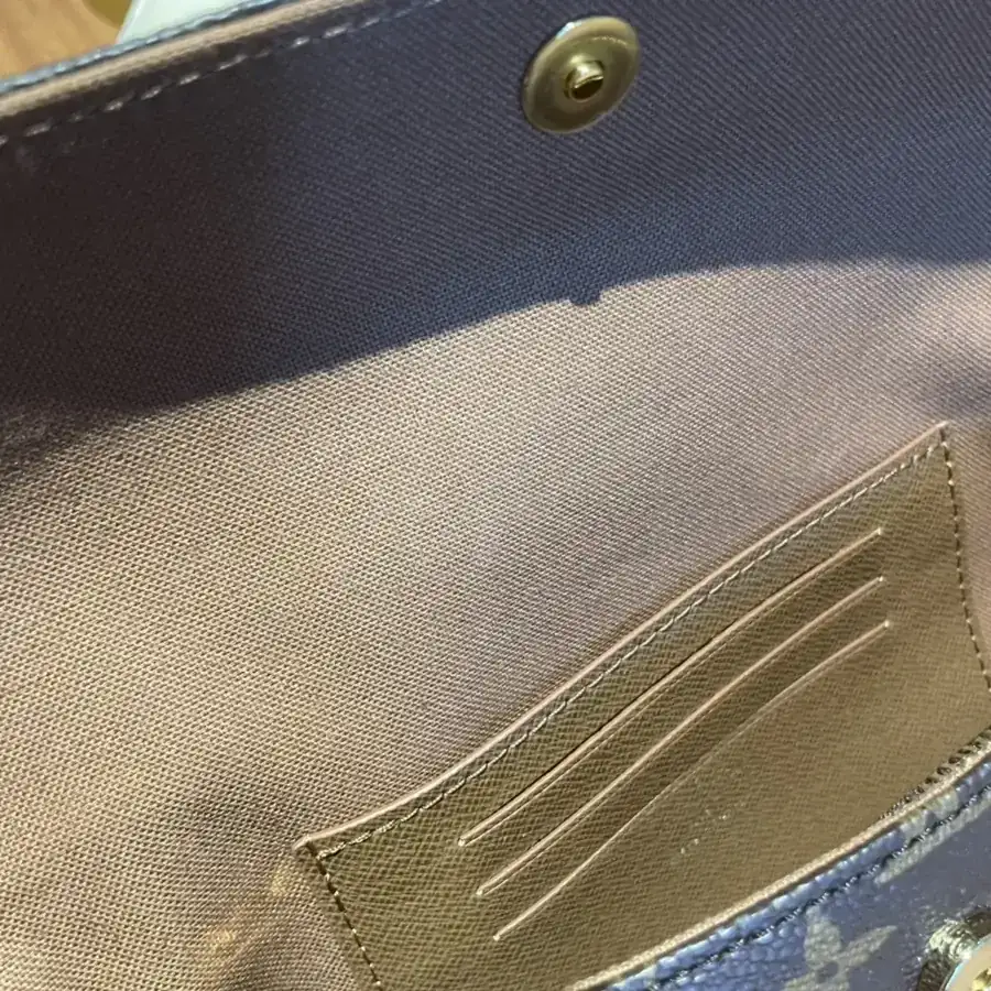 New Upgraded M81911 Ivy Handbag