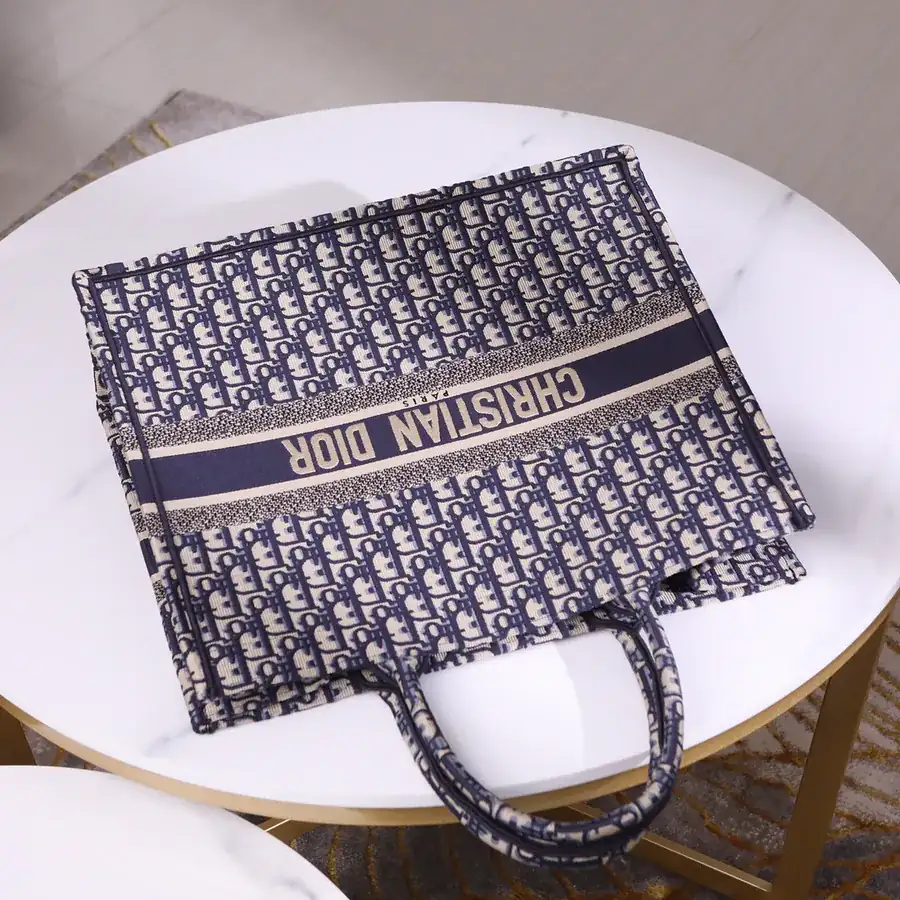 BOOK TOTE Handbag