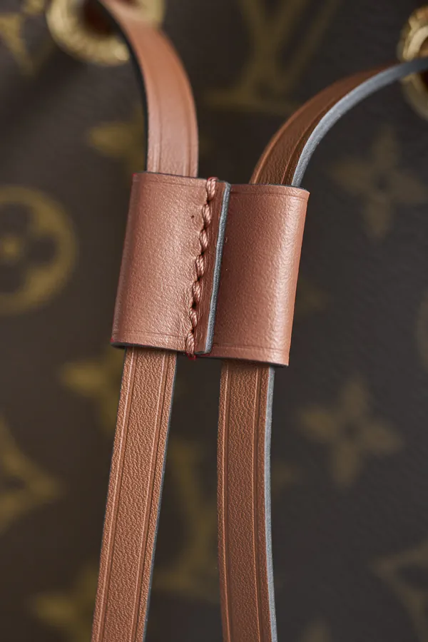 NÉONOÉ Mid Size Handbag