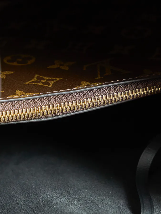NÉONOÉ Midsize Handbag