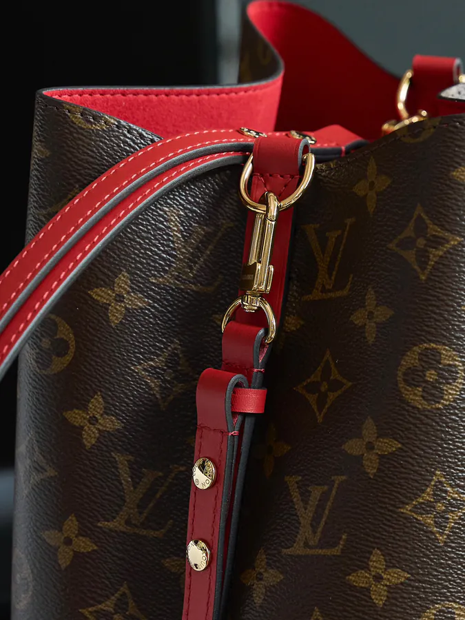 NÉONOÉ Midsize Handbag #M44021