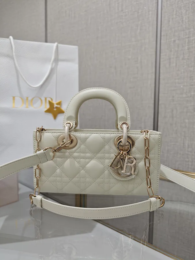Lady D Joy Handbag in Cream
