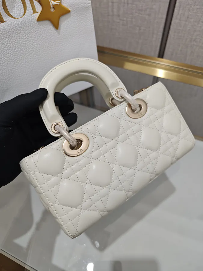 Lady D Joy Handbag in Cream