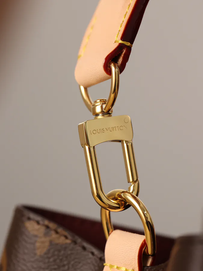 Néonoé BB Medium Handbag