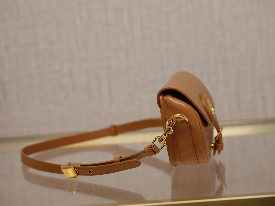 Bobby East West Crossbody Bag Caramel Patent Calfskin