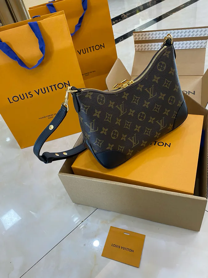 Authentic Luggage, Premium Quality, Vintage Style