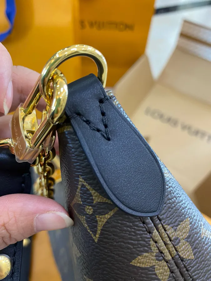 Authentic Luggage, Premium Quality, Vintage Style