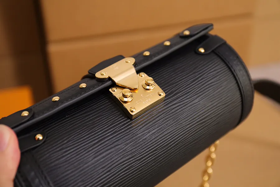 Papillon Trunk Bucket Bag