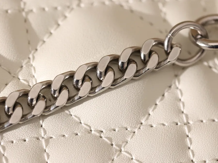 Dai Fei Bag Three Compartment Grained Calfskin Silver Clasp