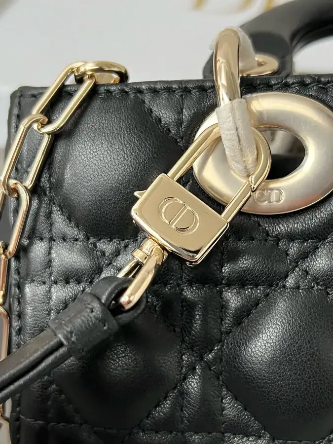 Lady D Joy Small Handbag