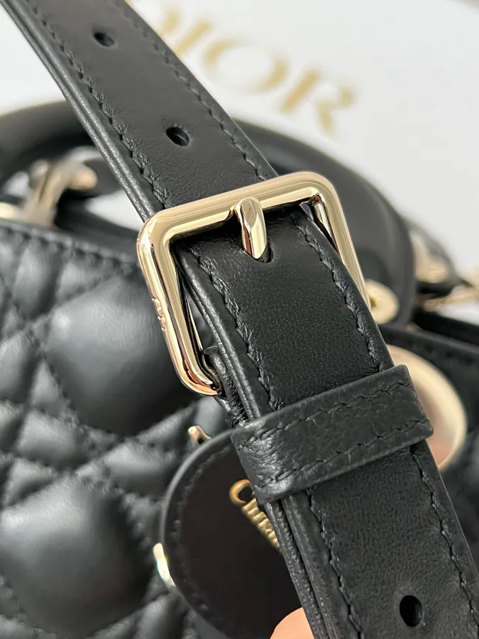 Lady D Joy Small Handbag