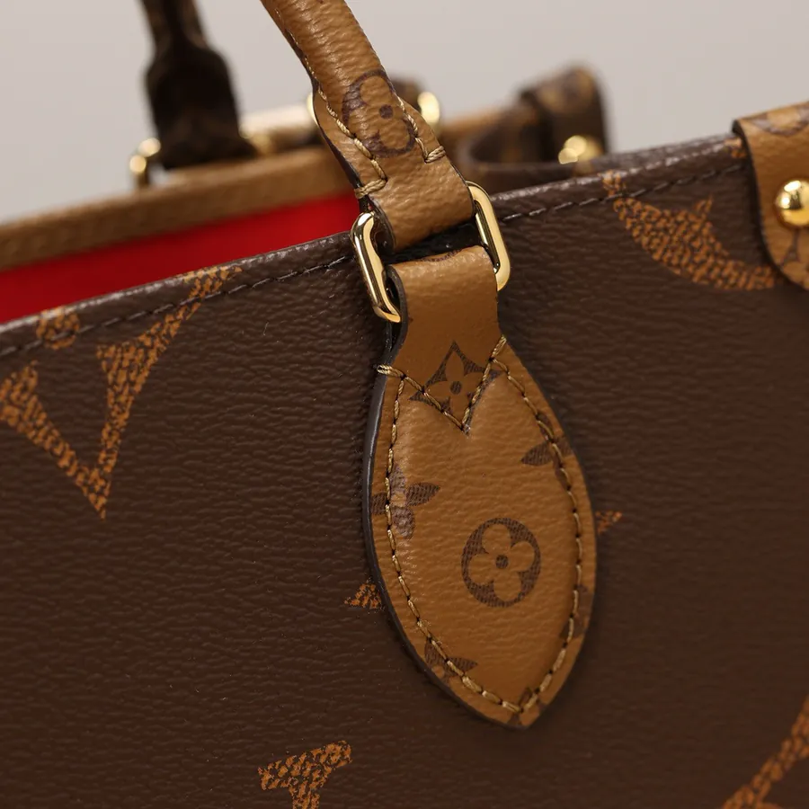 ONTHEGO Mini Handbag