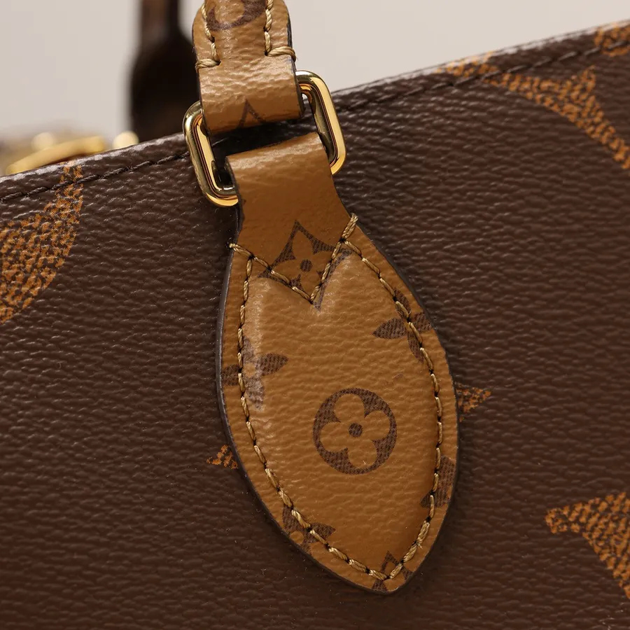ONTHEGO Mini Handbag