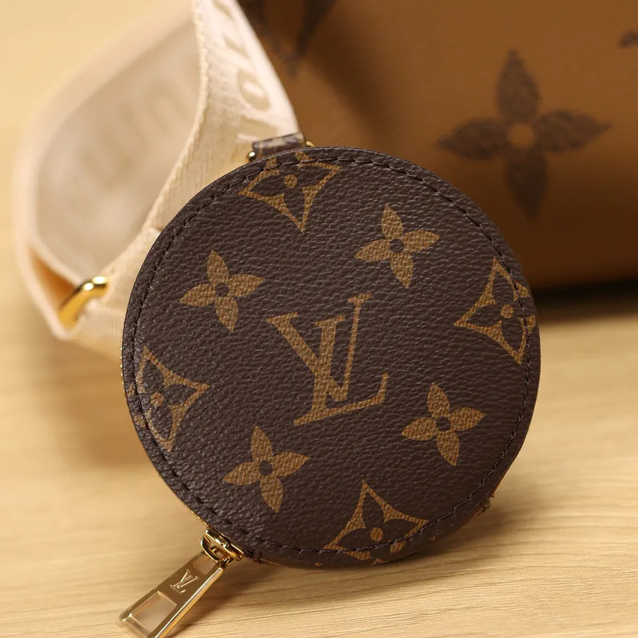 ONTHEGO Mini Handbag