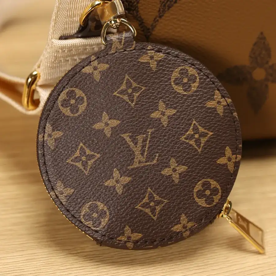 ONTHEGO Mini Handbag