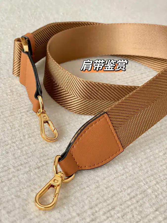 M Shoulder Strap Handmade Grained Calfskin with Nappa Leather and Anti Oxidation Gold Brass Hook
