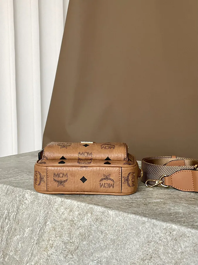 X Mini Shoulder Strap Camera Crossbody Bag