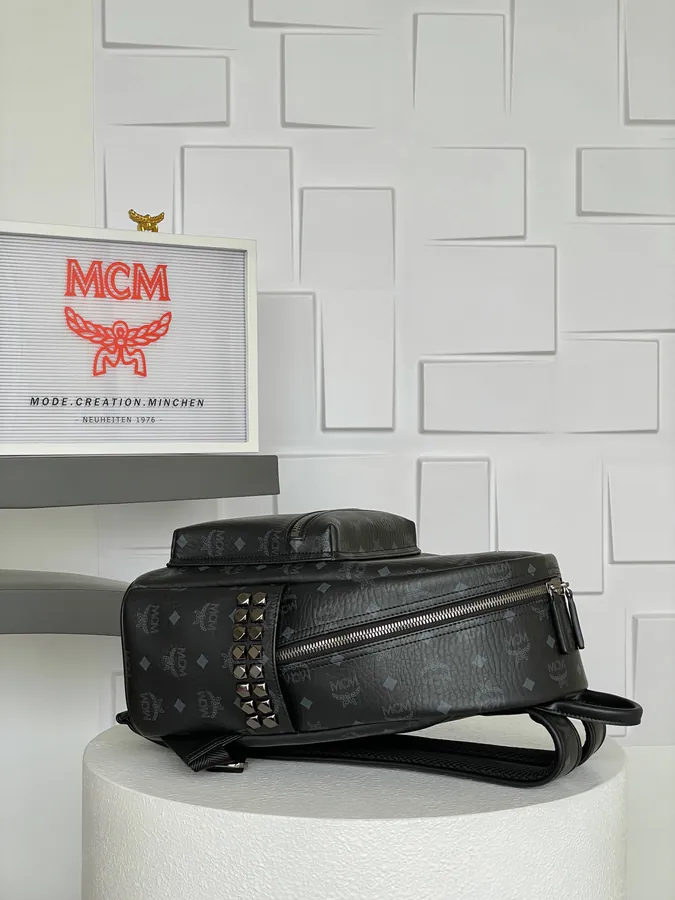 MCM Star Visitos New铆钉双肩背包