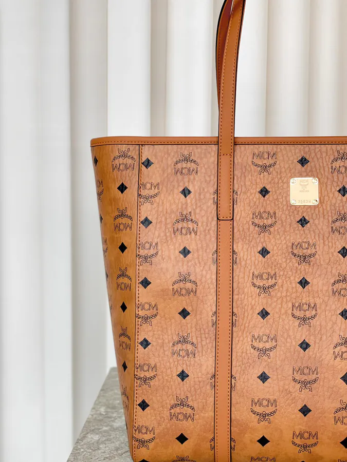 MCM Aren Toni Bucket Bag Medium Size