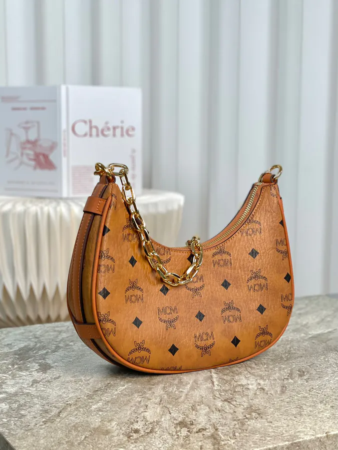 MCM Aren Hobo Half Moon Shape