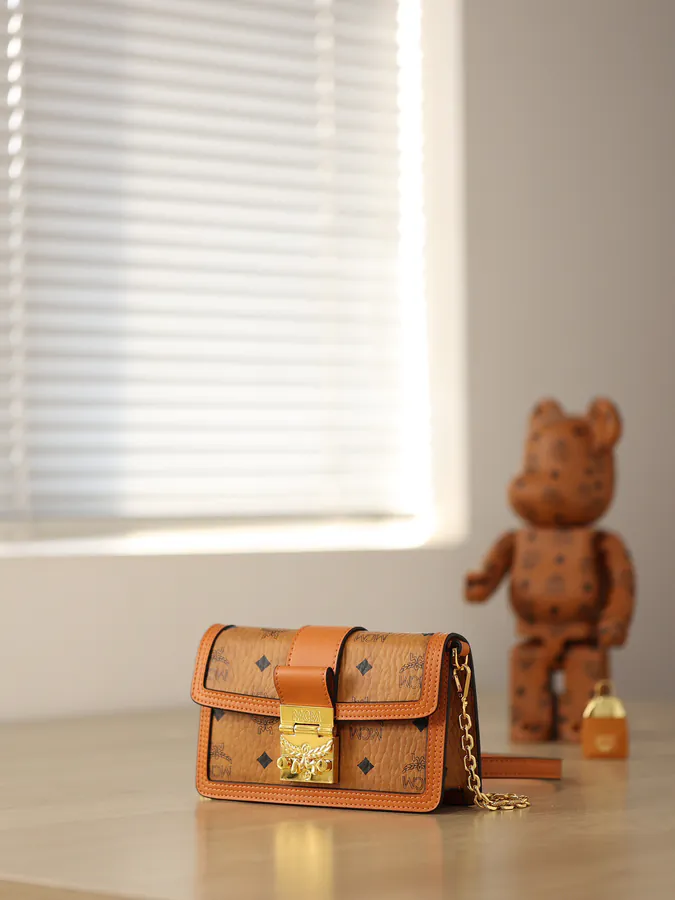 Tracy Crossbody Bag Visetos Classic Material, Vachetta Leather Trim