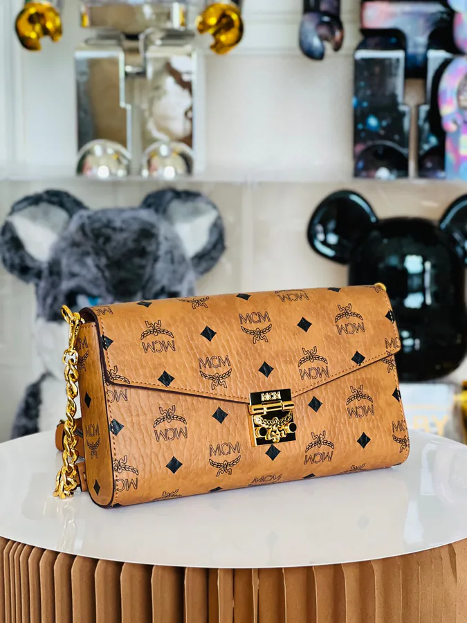 Tracy Front Flap Crossbody Bag with Shoulder Strap