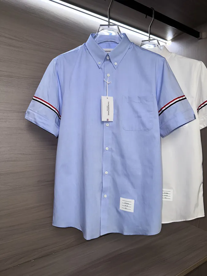 TB Brownie Classic College Style Fabric joined Design Men's Short Sleeve Shirt
