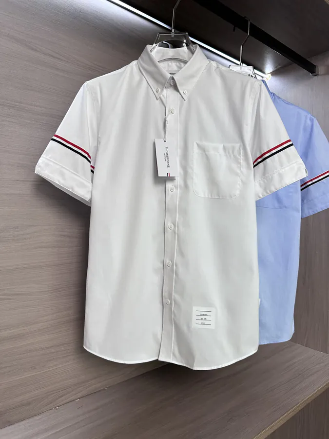 TB Brownie Classic College Style Fabric joined Design Men's Short Sleeve Shirt