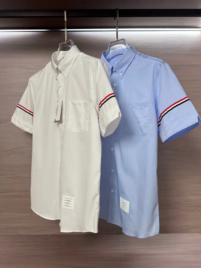 TB Brownie Classic College Style Fabric joined Design Men's Short Sleeve Shirt