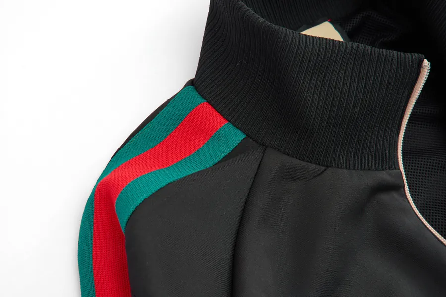 Gucc* New Arrival Retro Style Bucket Bag with Red and Green Trim