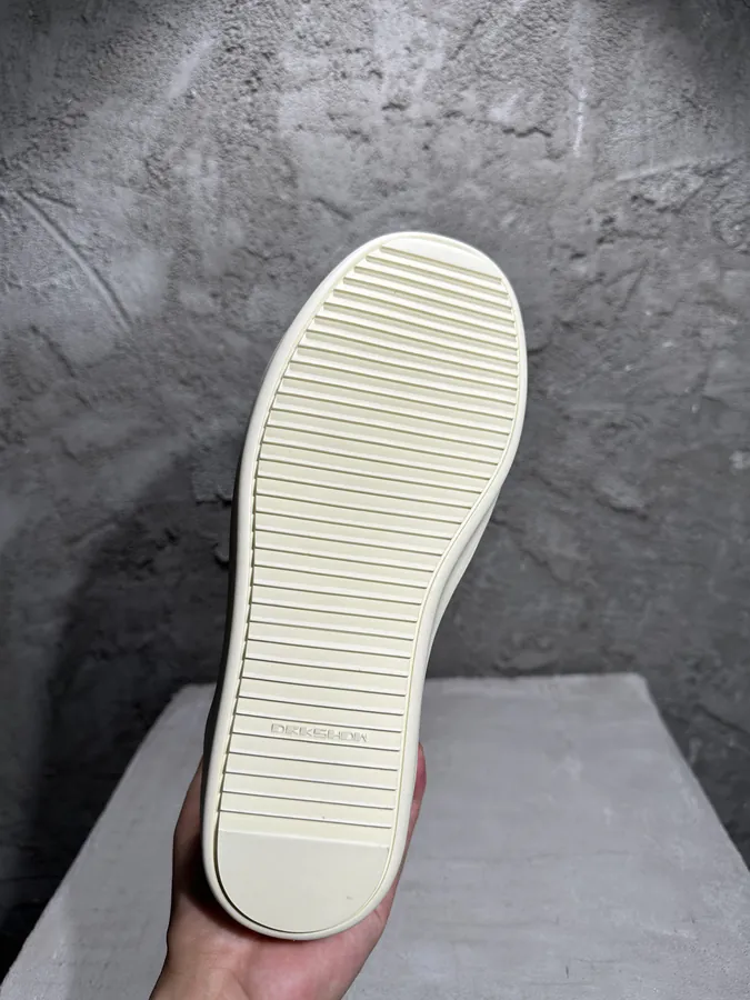 RI OWENS 2025SS Statement Canvas Low Top Sneaker