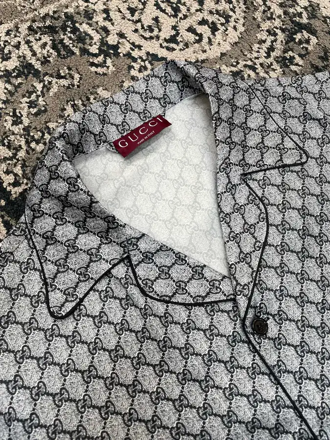 P300 G Family New Stripe Shirt