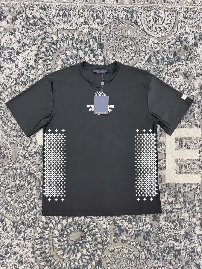Vuitton Seasonal New Tech T Shirt