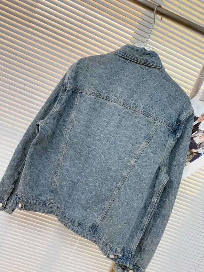 P300 Bucket Bag