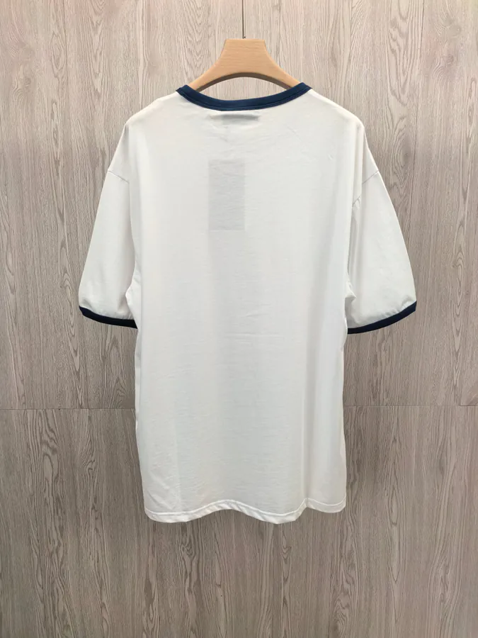 GU Traveler Print Round Neck Short Sleeve T shirt