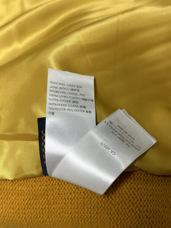 P990 Handmade Sweater from Lü Family